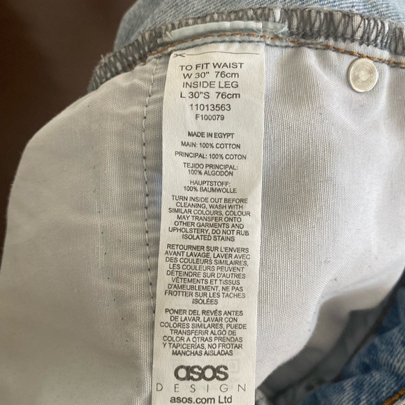 ASOS Design Blue Light Wash Denim Jeans Tapered Leg “Unisex” Streetwear Style - Picture 6 of 9